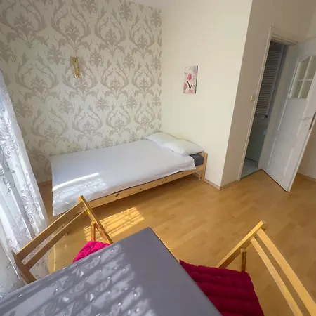 Pokoje Goscinne Voyager Władysławowo Exterior foto