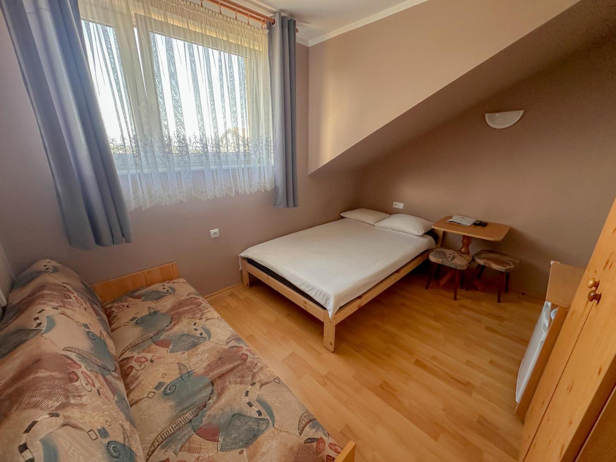 Pokoje Goscinne Voyager Homestay Wladyslawowo